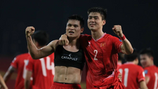 Ghi bàn phút bù giờ, tuyển Việt Nam thắng kịch tính Philippines
